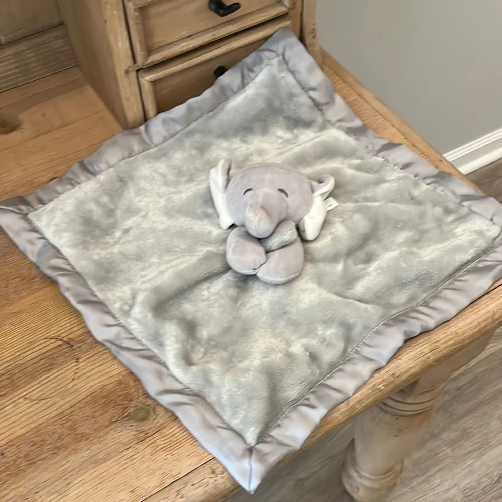 Carter’s Lovey Security Blanket Elephant